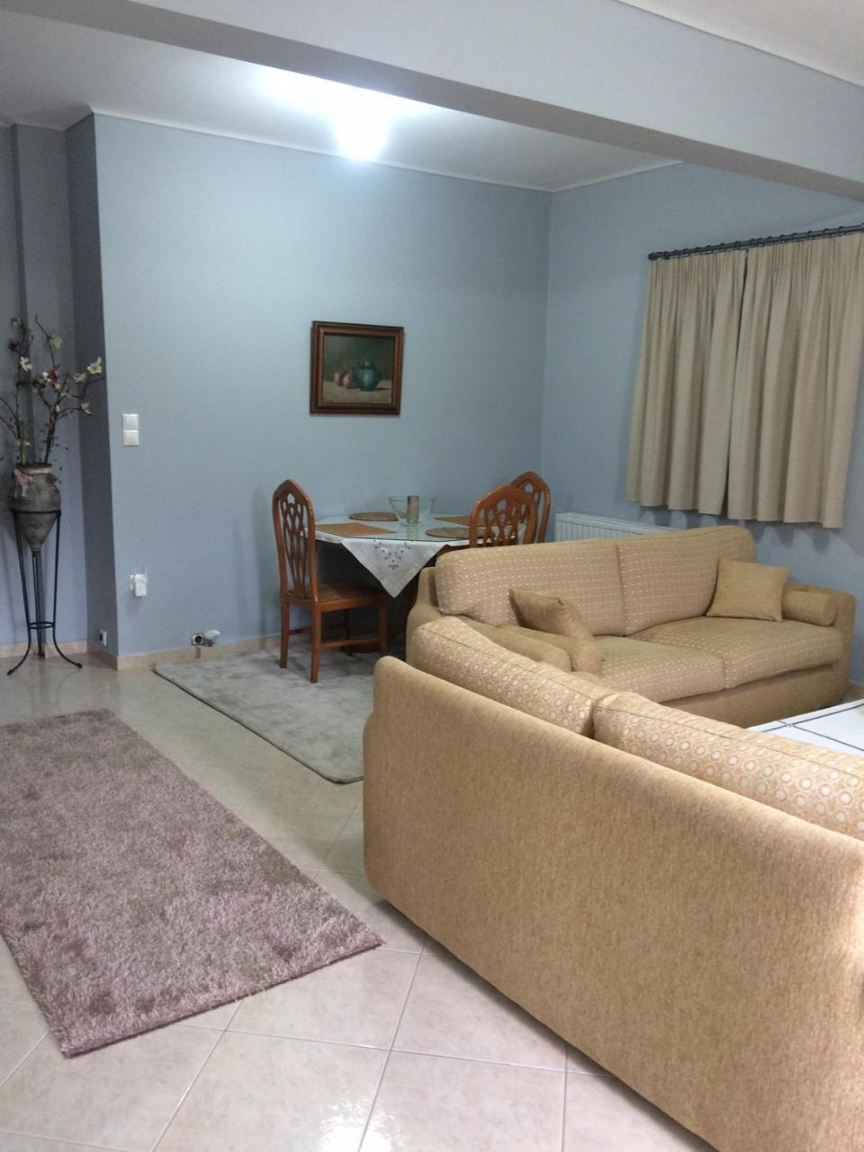 Family Apartments Mesolóngion المظهر الخارجي الصورة